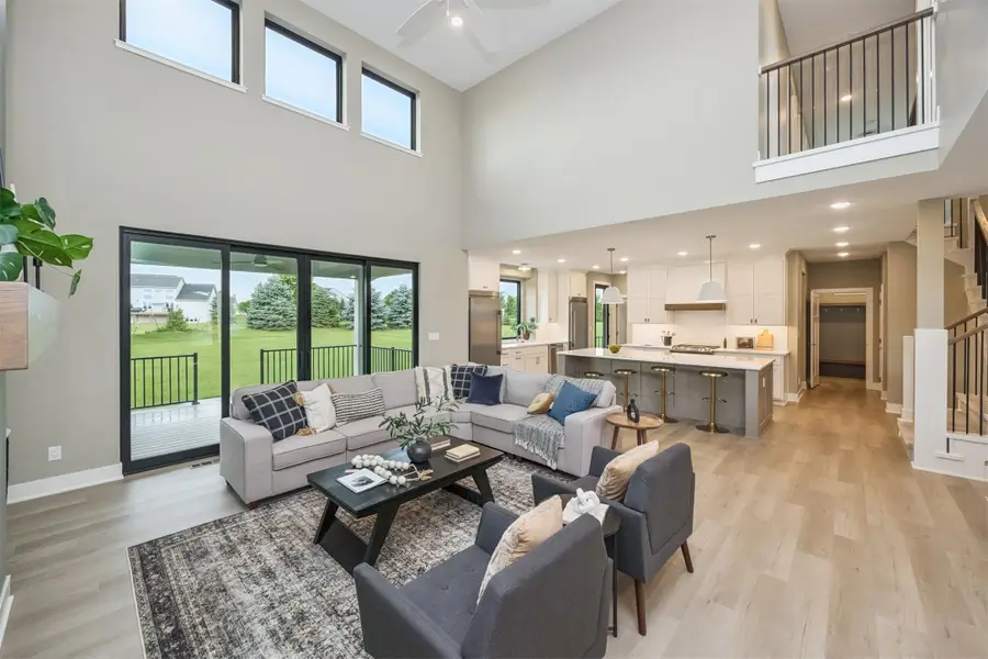 16210 Goodman Drive, Urbandale, IA 50323 - #3