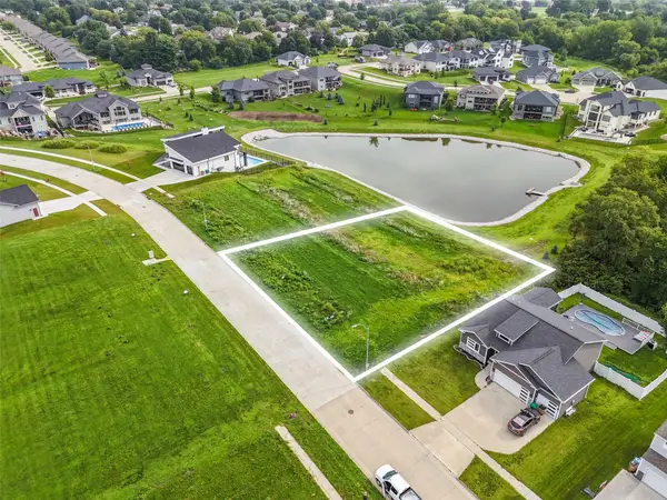 1429 25th Avenue Sw, Altoona, IA 50009