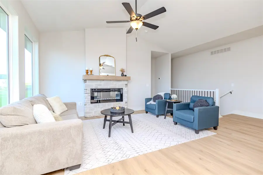 4640 179th Street, Urbandale, IA 50323 - Image #3