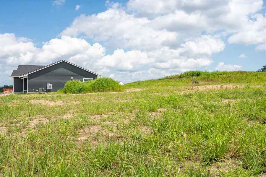 2915 Lake Hill Drive, Des Moines, IA 50320 - Image #3