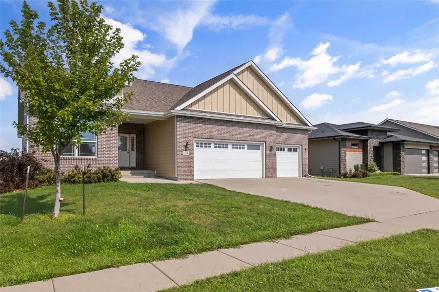 254 S 91st Street, West Des Moines, IA 50266 - Image #2