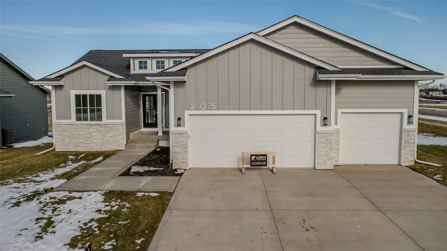 205 NW Ashley Avenue, Waukee, IA 50263 - Image #2