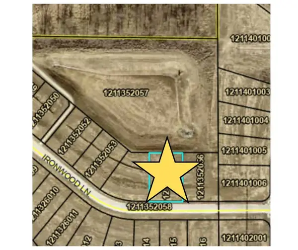 16311 Ironwood Lane, Urbandale, IA 50323