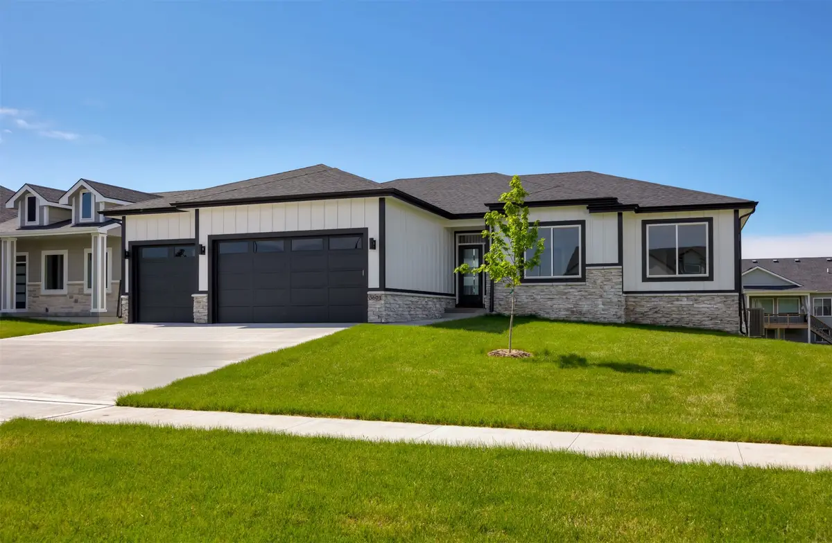 3601 NE 12th Street, Ankeny, IA 50021 - Image #1