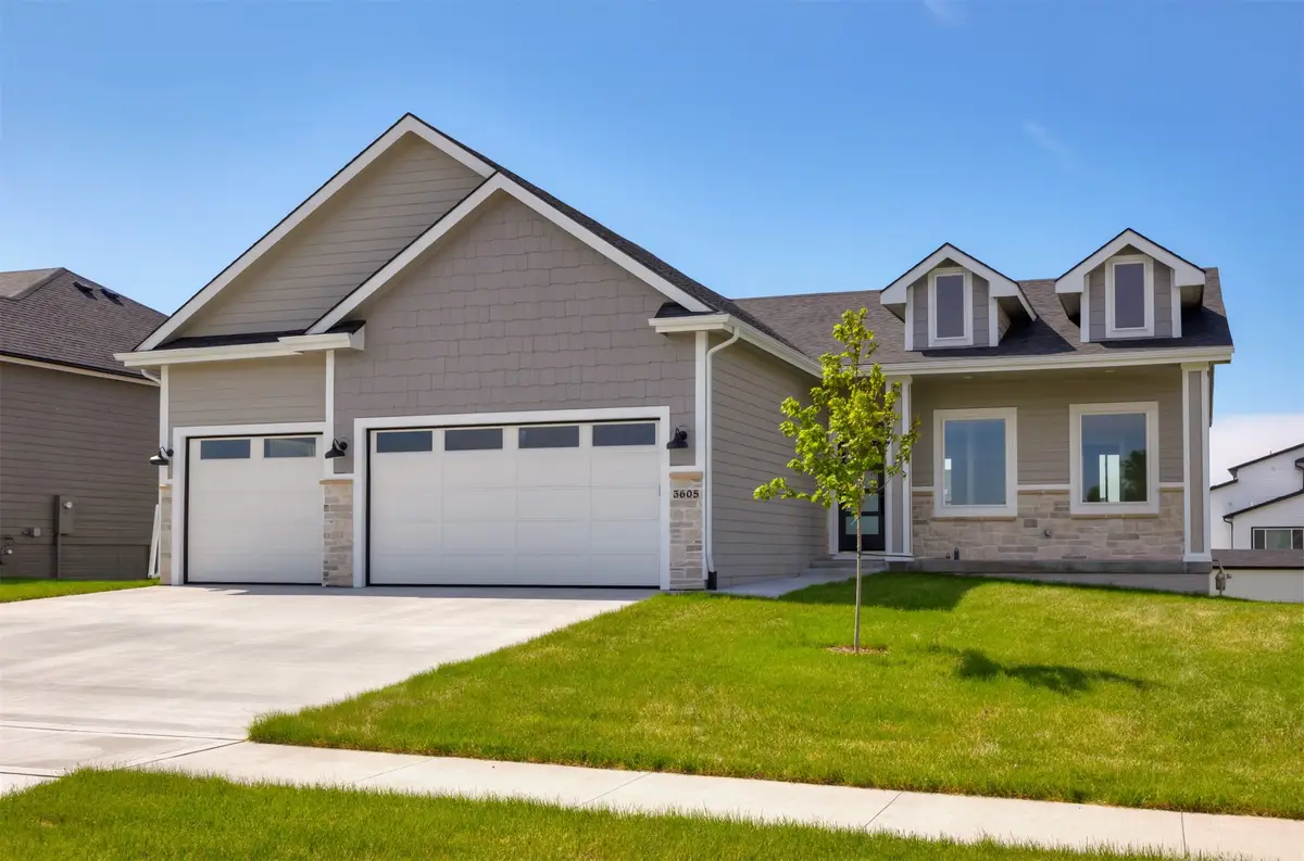3605 NE 12th Street, Ankeny, IA 50021 - Image #1