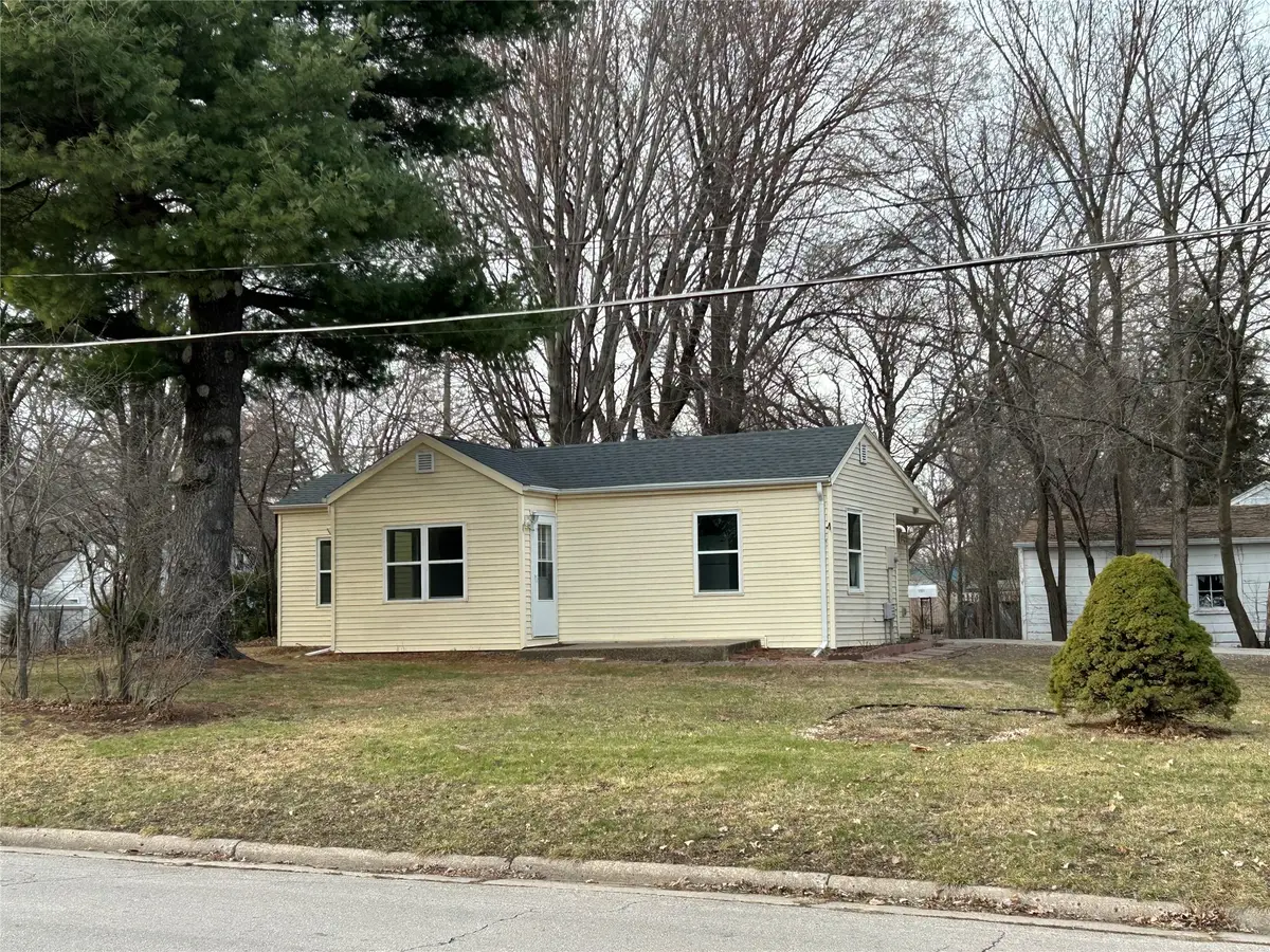 1101 Iowa Avenue, Ames, IA 50014 - Image #1