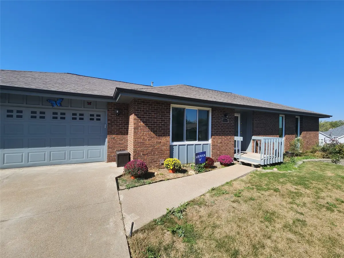 1115 E 7th Street, Pella, IA 50219 - #1