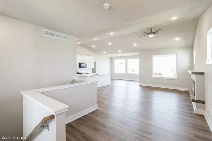 490 NW Independence Circle, Waukee, IA 50263 - Image #2