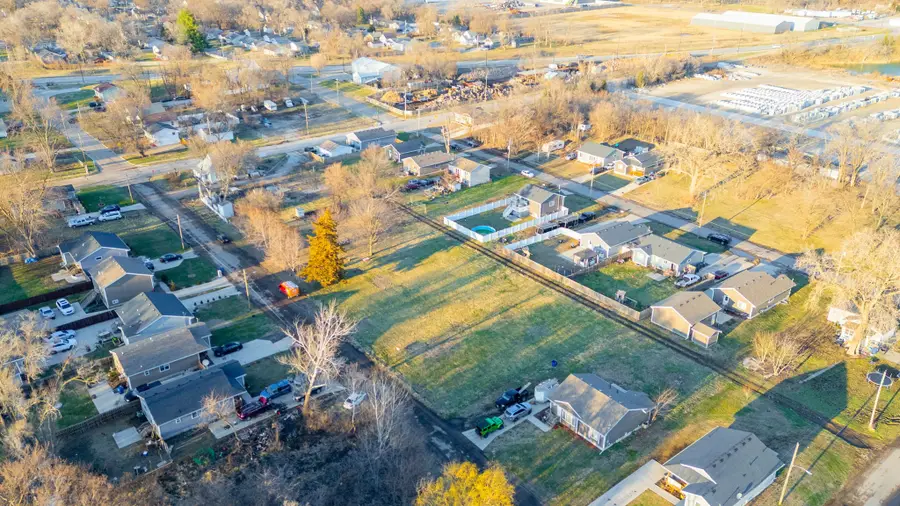 821 SE 27th Court, Des Moines, IA 50317 - Image #3