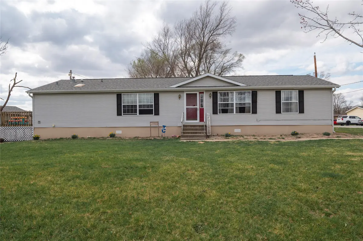 304 W Weston Drive, Hamilton, IA 50116 - Image #1