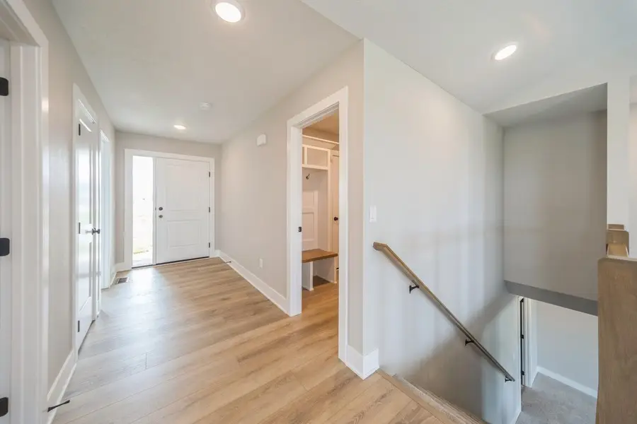 5618 NE Briarwood Drive, Ankeny, IA 50021 - Image #2