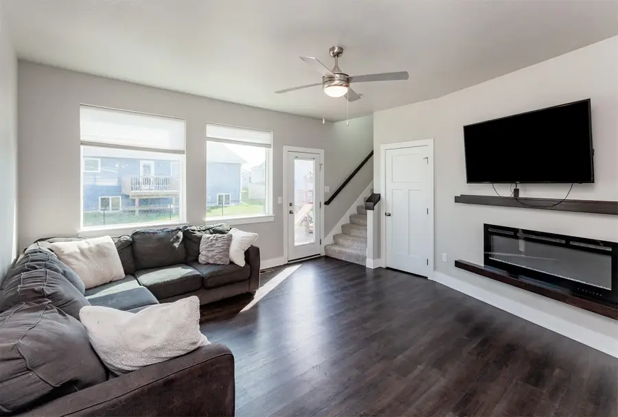 3519 Linden Drive Sw, Bondurant, IA 50035 - Image #2