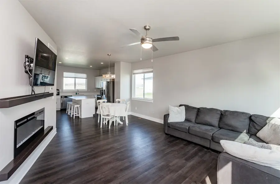 3519 Linden Drive Sw, Bondurant, IA 50035 - Image #3