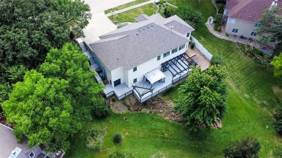 2312 Drenthe Laan Lane, Pella, IA 50219 - Image #2