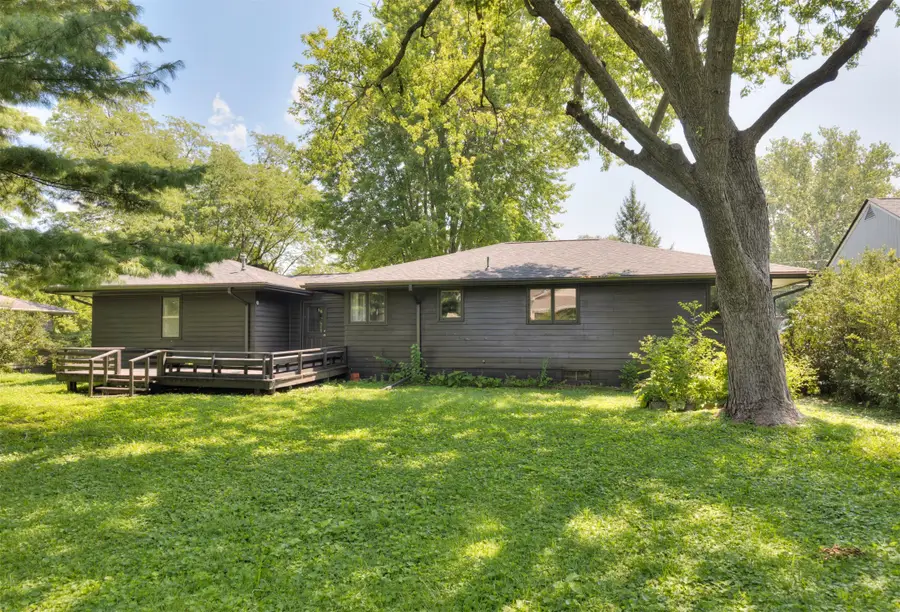 1230 16th Street, West Des Moines, IA 50265 - Image #2