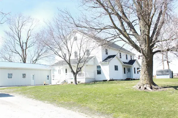 42137 State Hwy 14 Highway, Chariton, IA 50049