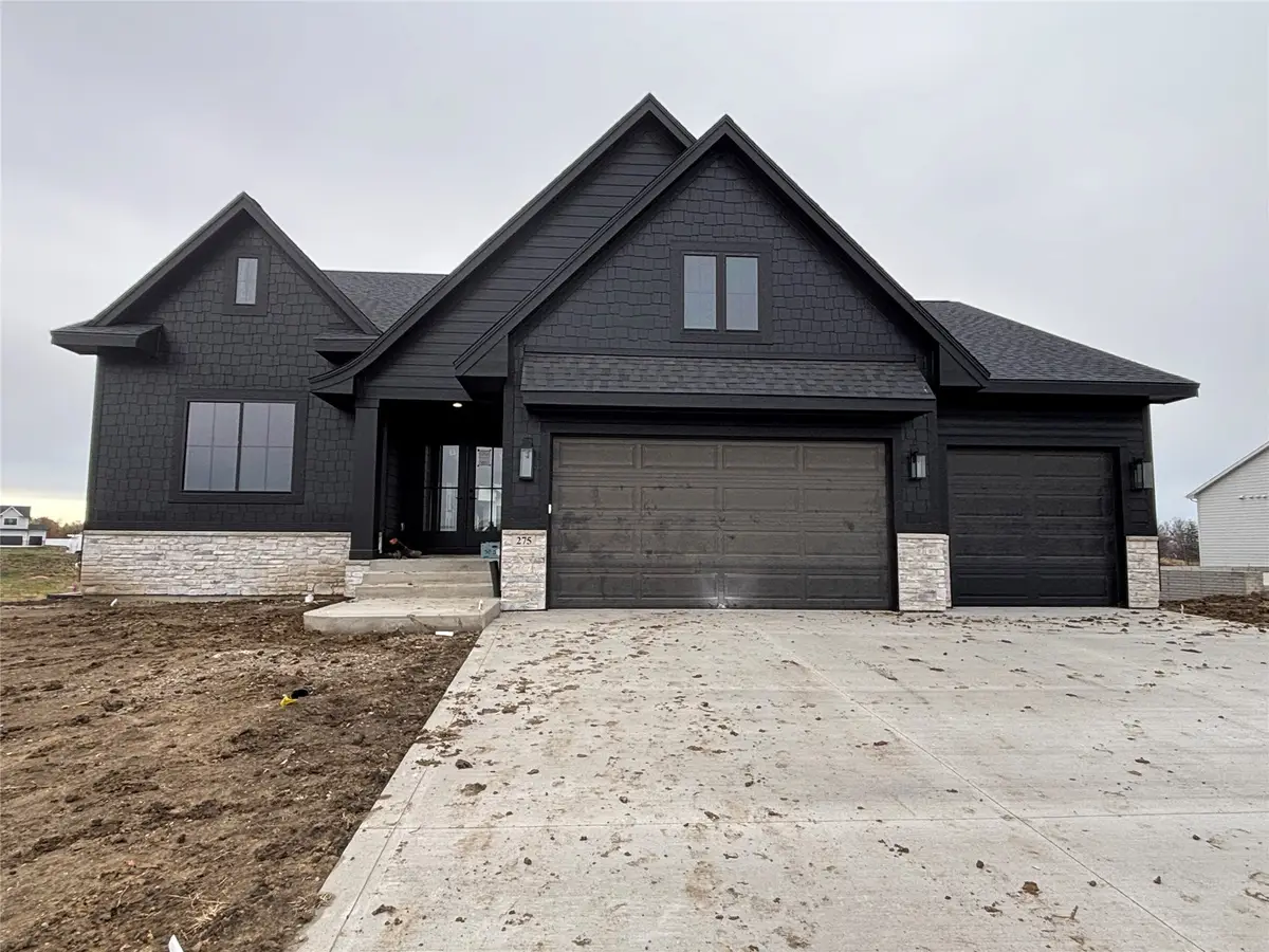 275 NW Copperleaf Court, Waukee, IA 50263 - Image #1