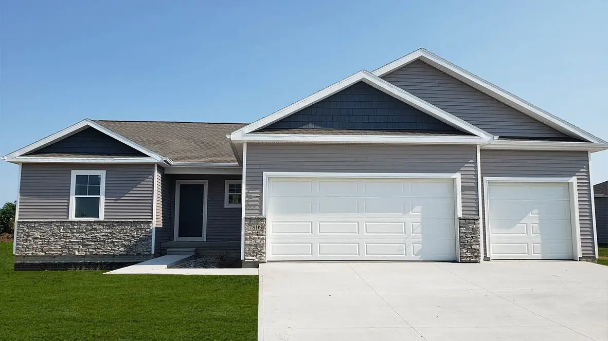 14531 Ironwood Court, Walnut, IA 50111 - Image #1