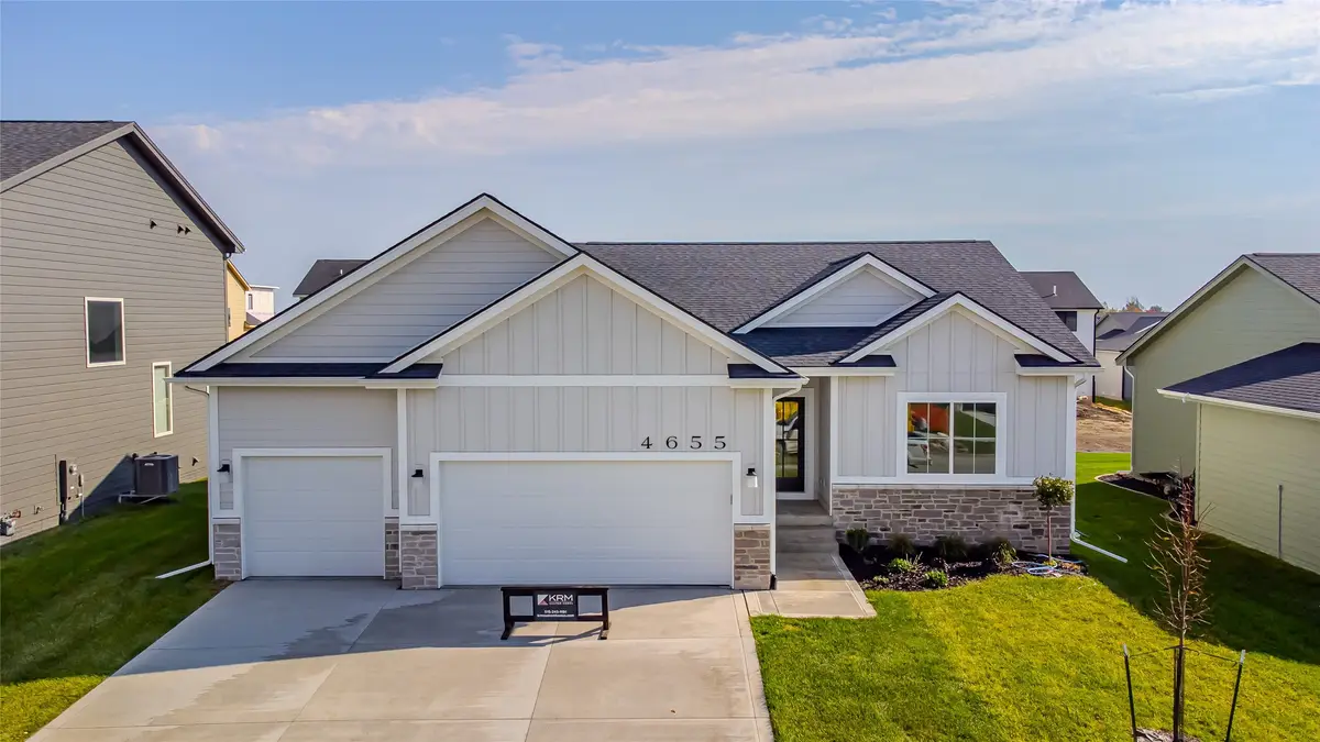 4655 178th Street, Urbandale, IA 50323 - #1