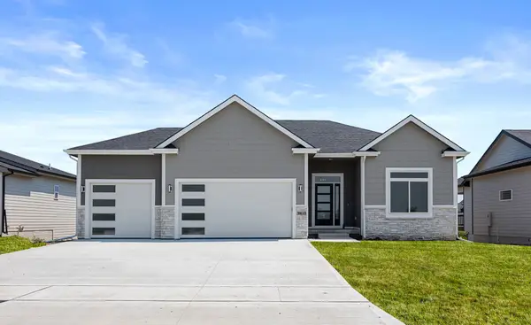 3413 NE 12th Street, Ankeny, IA 50021