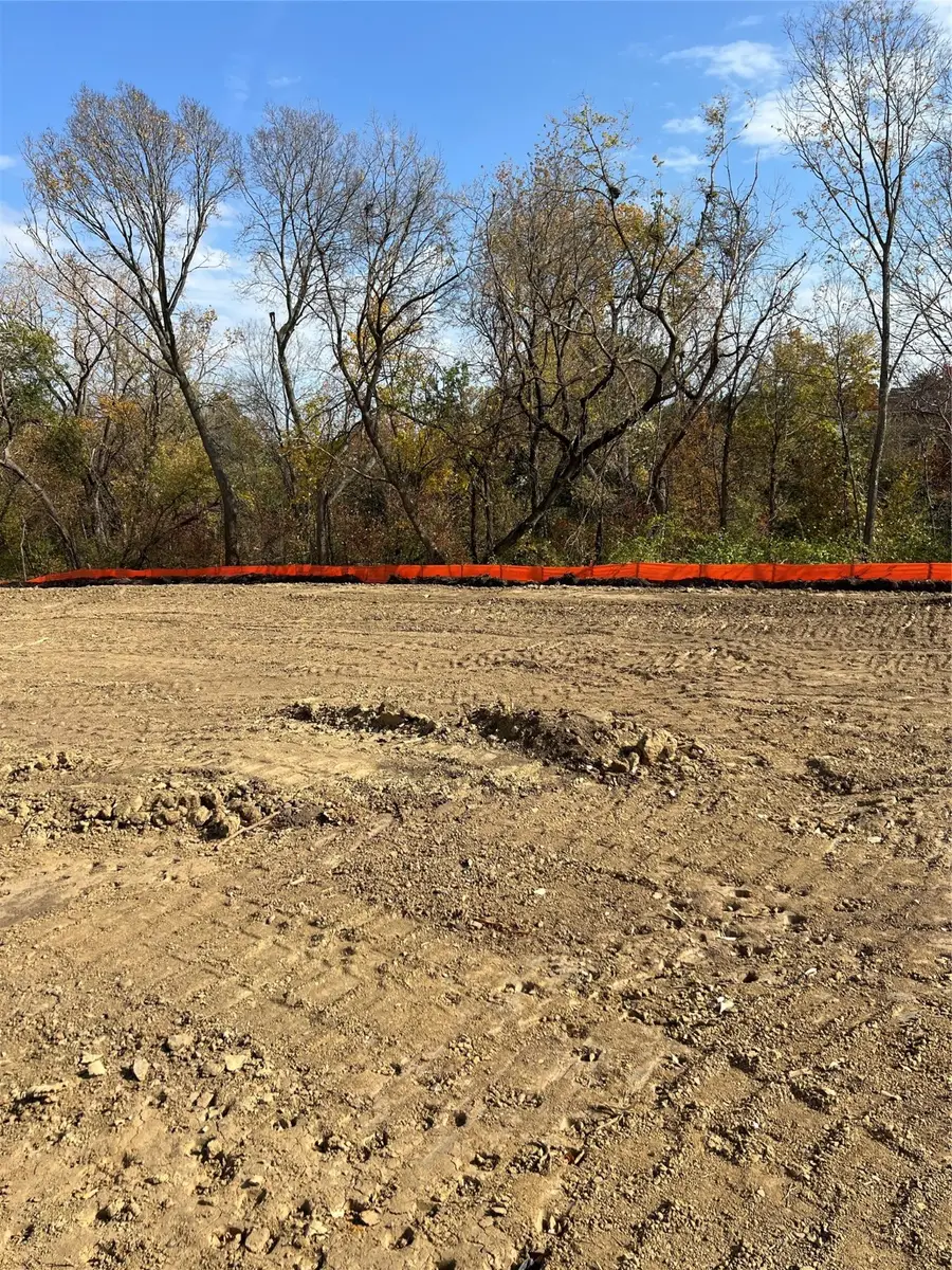 9009 Timberwood Drive, Johnston, IA 50131 - Image #2