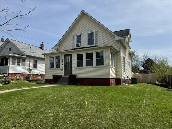 903 Morton Avenue, Des Moines, IA 50316