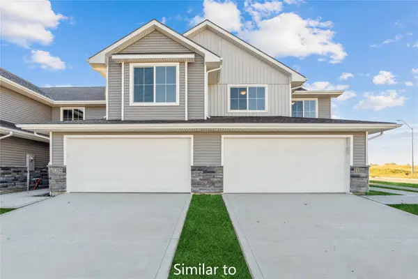 1102 Sunflower Lane, Pella, IA 50219