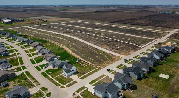 1018 Wild Oak Drive, Huxley, IA 50124