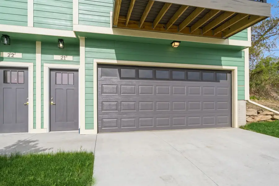 335 Forest Avenue #21, Des Moines, IA 50314 - Image #3