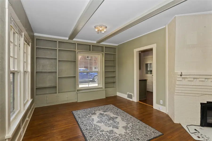 5420 Ingersoll Avenue, Des Moines, IA 50312 - Image #3