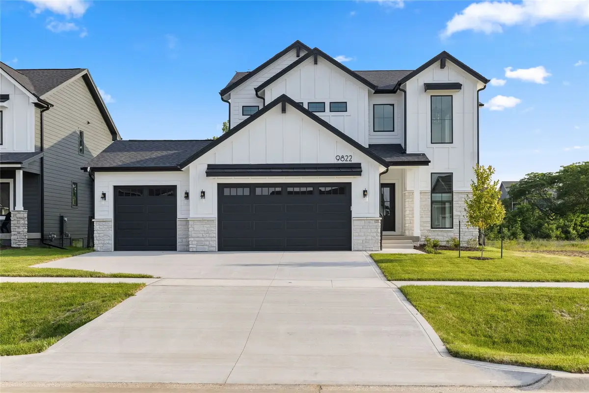 9822 Watermeadow Circle, Johnston, IA 50131 - Image #1