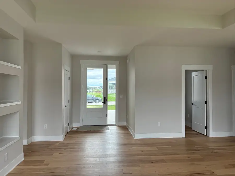 17321 North Valley Drive, Urbandale, IA 50323 - Image #3