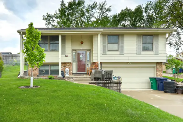 4404 66th Street, Urbandale, IA 50322