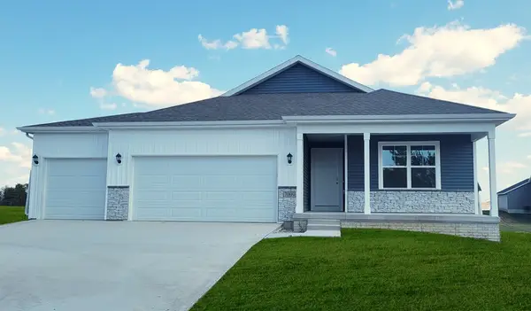 1041 Westridge Street Sw, Bondurant, IA 50035