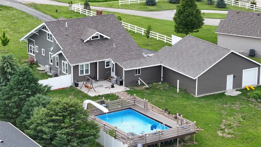 1913 N 1st Street, Winterset, IA 50273 - Image #2