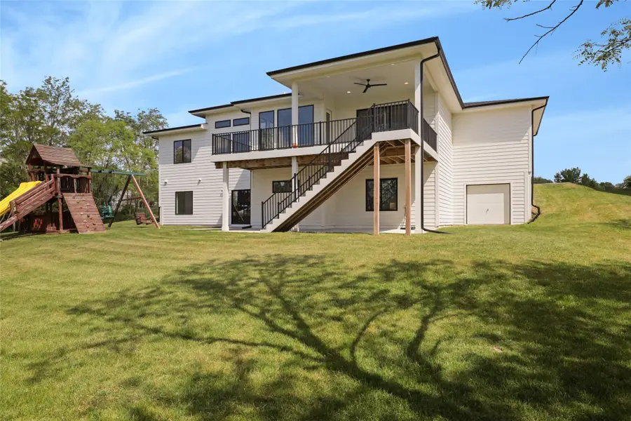 1401 W 14th Avenue, Indianola, IA 50125 - Image #2