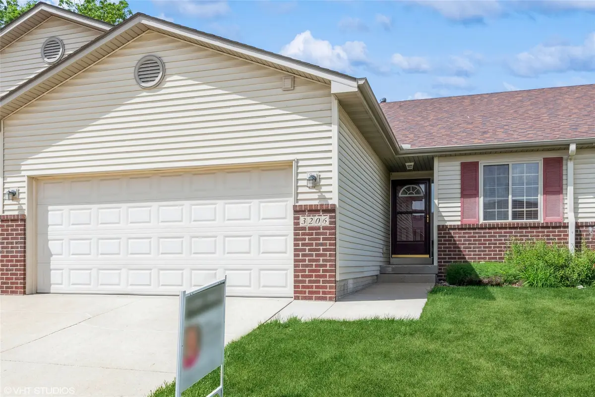 3206 SE Turnberry Drive, Ankeny, IA 50021 - Image #1