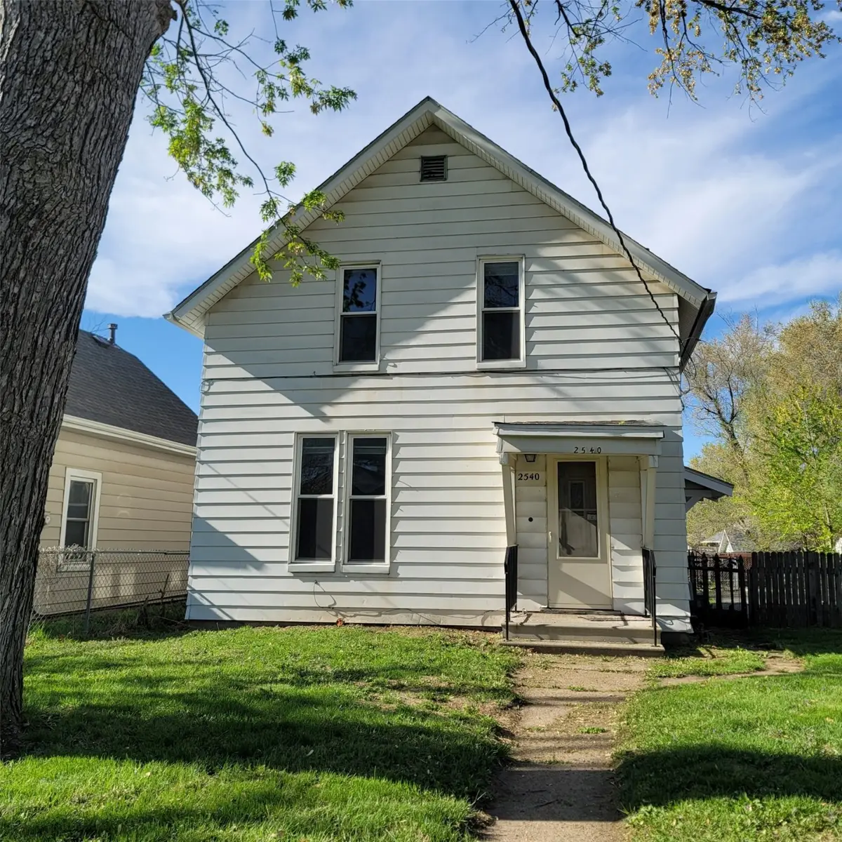 2540 Capitol Avenue, Des Moines, IA 50317 - Image #1