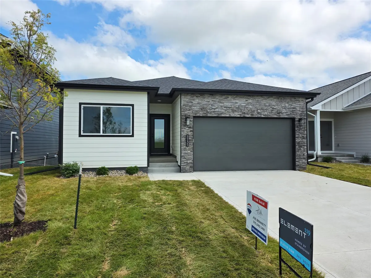 1135 NW Sproul Drive, Waukee, IA 50263 - Image #1