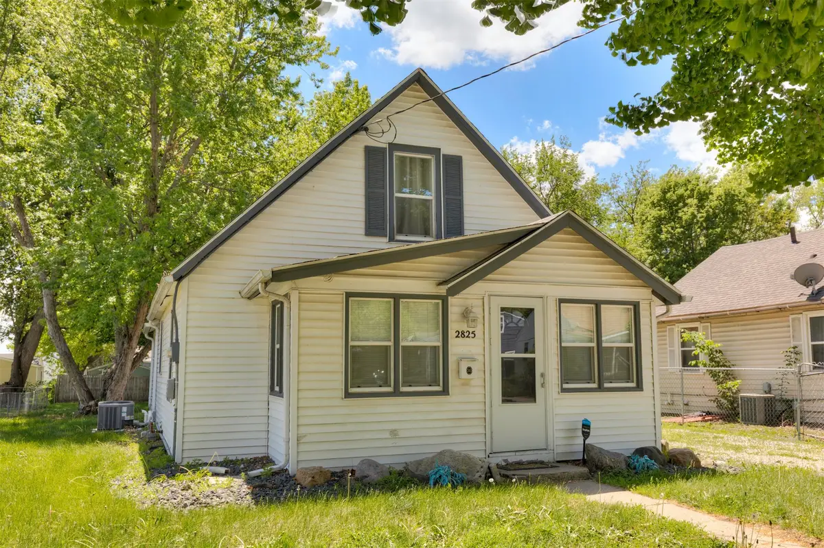 2825 Maple Street, Des Moines, IA 50317 - Image #1