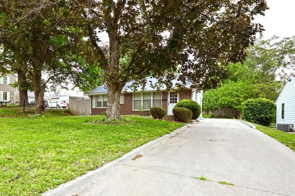 2615 30th Street, Des Moines, IA 50310 - Image #1
