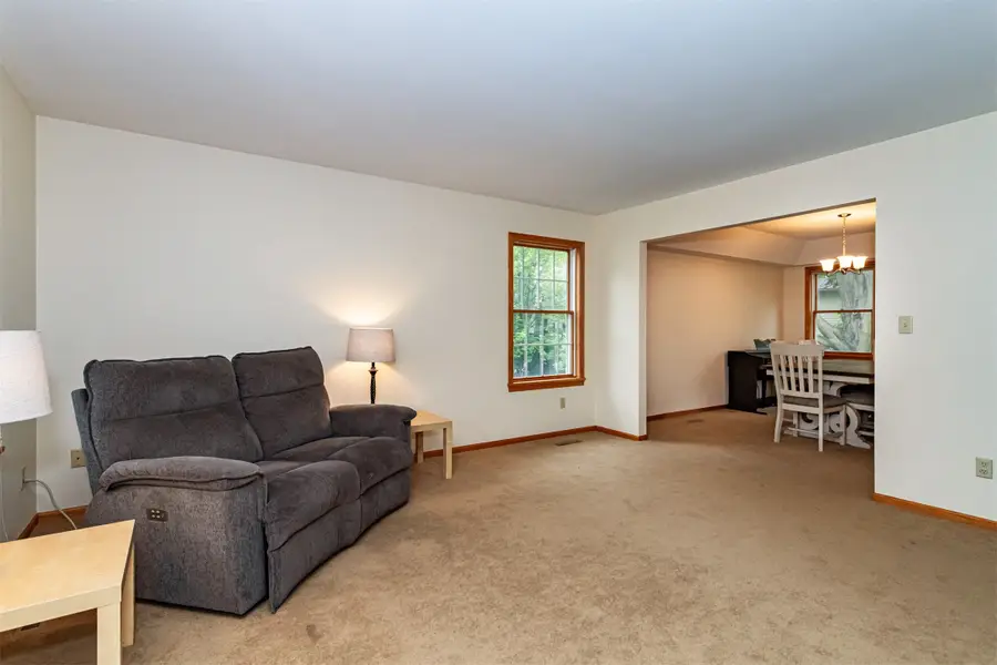 806 Vermont Circle, Ames, IA 50014 - Image #3