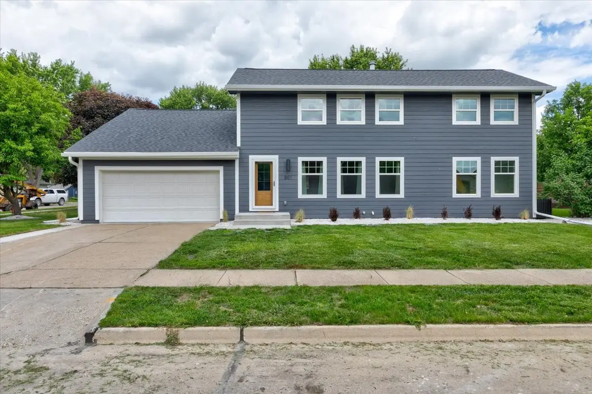 801 SE 5th Street, Grimes, IA 50111 - #1