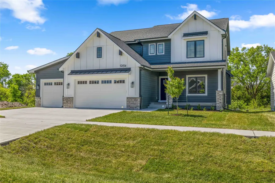 9814 Watermeadow Circle, Johnston, IA 50131 - Image #2