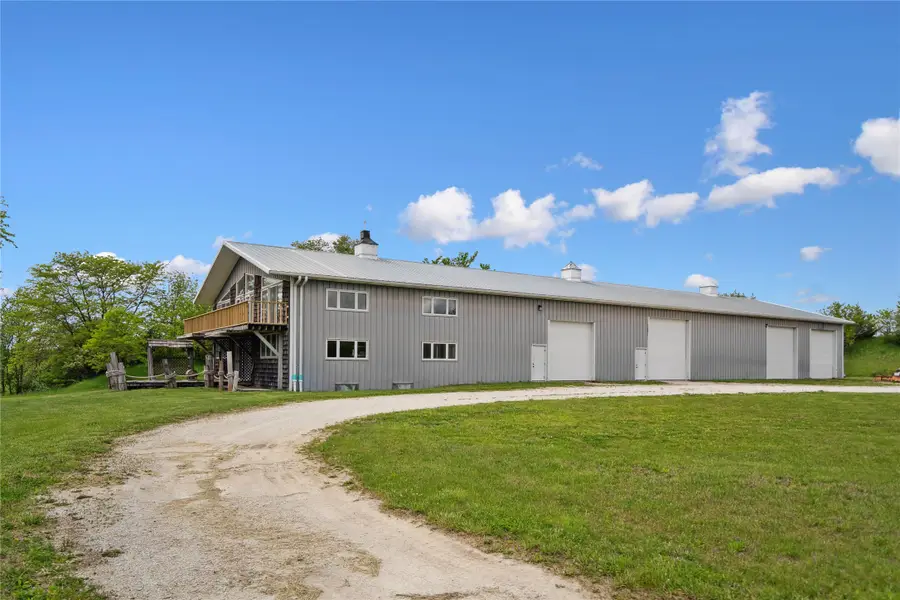 19724 365th Street, Earlham, IA 50072 - Image #2