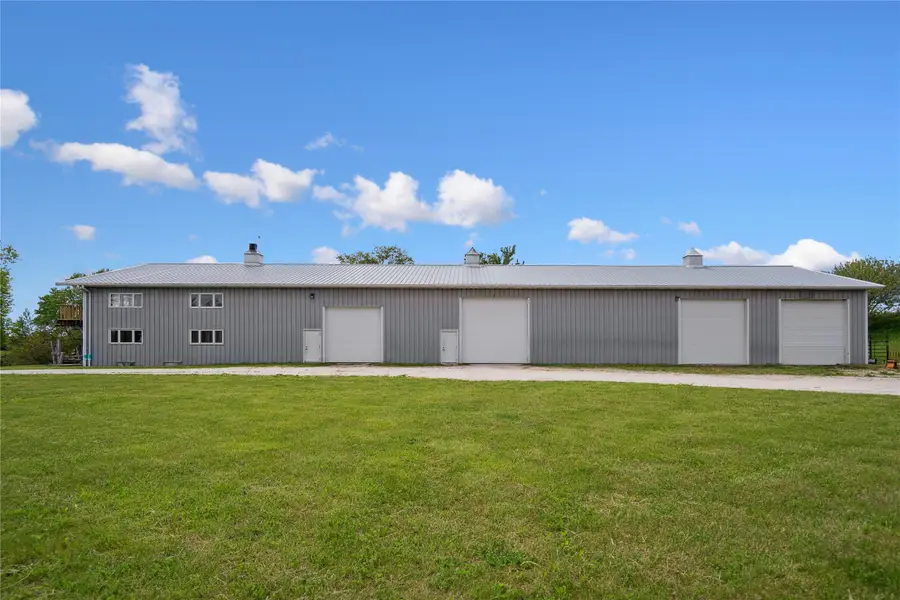 19724 365th Street, Earlham, IA 50072 - Image #3