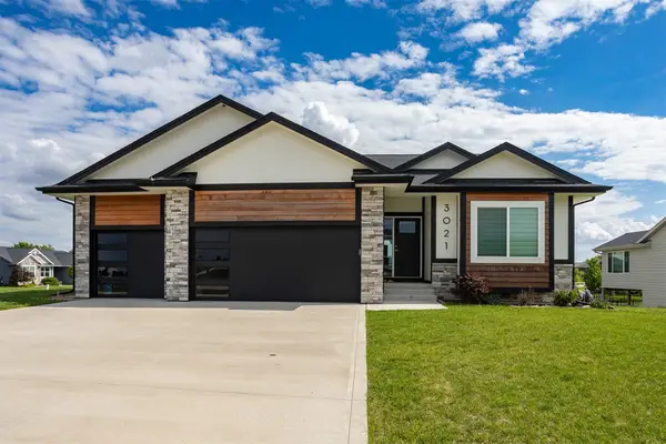 3021 NE 17th Street, Ankeny, IA 50021