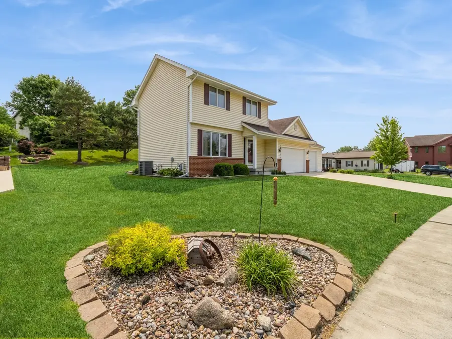 1506 W 17th Street S, Newton, IA 50208 - Image #3