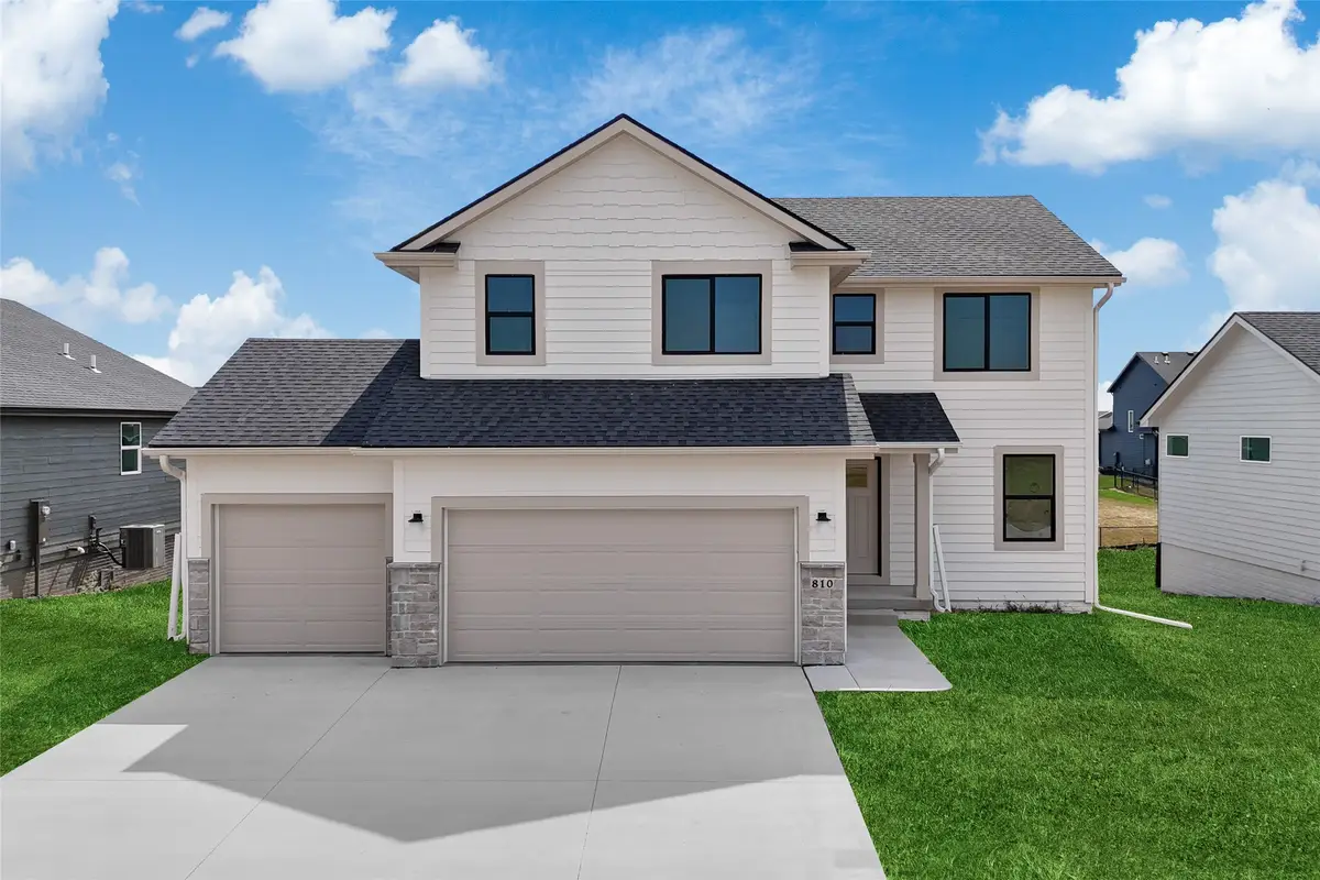 810 31st Court Sw, Altoona, IA 50009 - Image #1