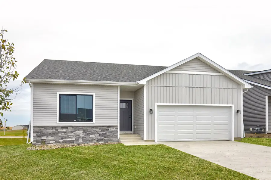 1163 NW Petersen Drive, Waukee, IA 50263 - Image #2